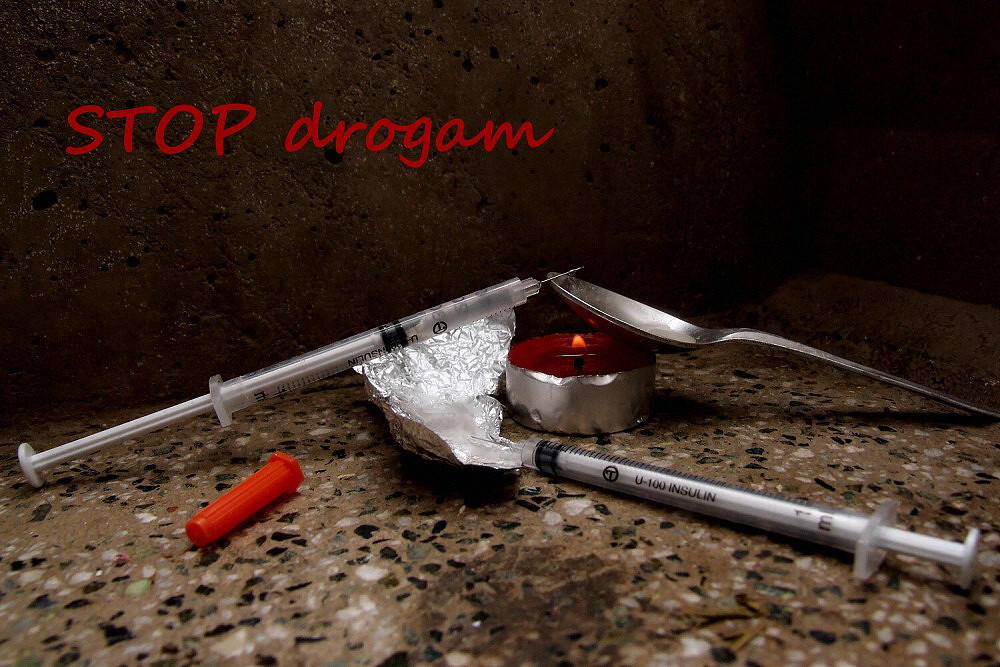 STOP-drogam.jpg